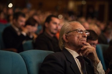 Фото 27 — "Молодость" реанимировала худшие традиции уныло-официальной шароварщины (ФОТО)
