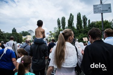 Фото 58 — "Мы сюда приехали мира просить" — как в Киеве прошел Крестный ход УПЦ МП (фото)