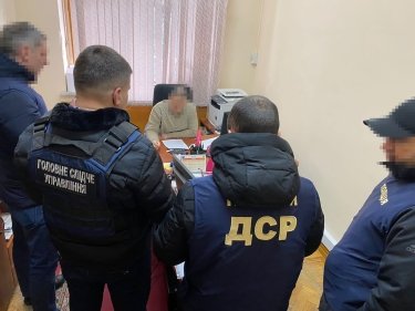 Фото 4 — Чиновников Одесской ОВА поймали на "распиле" миллионов, выделенных на закупки продуктов