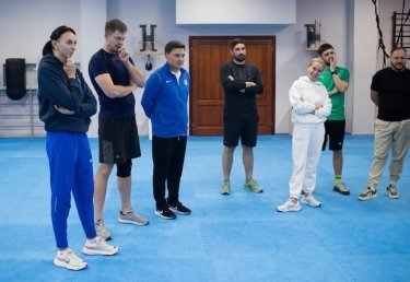 Фото 3 — Зірки спорту, кіно та новин прийняли виклик 7-го корпусу ДШВ до свята десантників: хто з відомих облич витримав 7 хвилин випробувань від Десантно-штурмових військ?