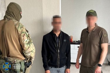 Фото 2 — СБУ с полицией задержали в Кременчуге членов банды рэкетиров, терроризировавших бизнес (ФОТО)