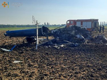 Фото 4 — Под Николаевом разбился вертолет: есть жертвы (ФОТО)
