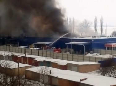 Фото 22 — В Первомайске ликвидировали масштабный пожар в "Эпицентре" (ФОТО, ВИДЕО)