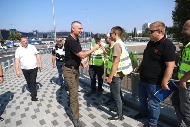Фото 2 — Зменшить затори: у Києві відкрили з'їзди та рух на двох нових шляхопроводах (ФОТО)
