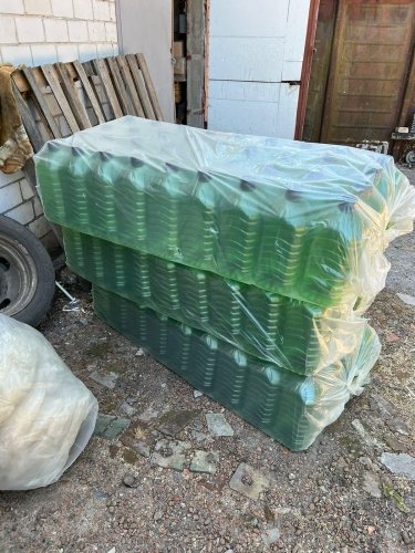 Фото 15 — В Киевской области нашли подпольное производство спирта: сбывали оптом "своим" людям (ФОТО)