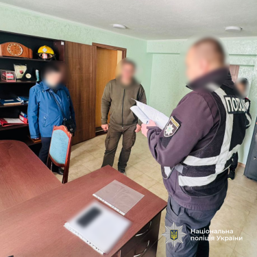 Фото 4 — Хищение на дровах для ВСУ: Нацполиция разоблачила схему на 100 млн грн