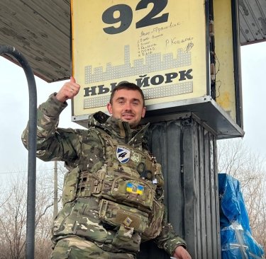 Фото 3 — Від окопів до барбершопів: як військовий Руслан Колішенко звільняв українські міста й не зупинив свій бізнес під час війни