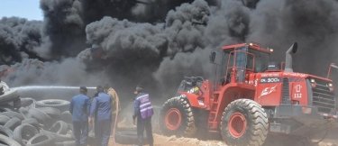 Фото 4 — Масштабный пожар в Кувейте: горит крупнейшая в мире свалка автопокрышек (ФОТО, ВИДЕО)