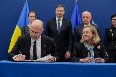 Фото 2 — Європейський інвестбанк надає Україні 200 млн євро на відновлення критичної інфраструктури