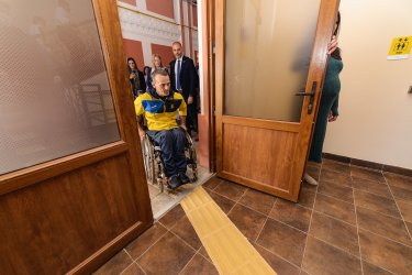 Фото 60 — В переполненном переселенцами Мукачево открыли хаб для их интеграции в общину (ФОТО)