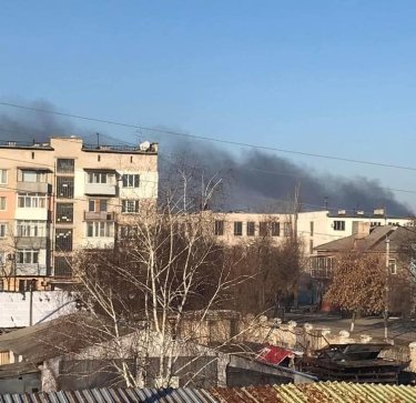 Фото 11 — Войска РФ усиленно обстреливают агломерацию Северодонецка: повреждено более 20 зданий, есть погибшие (ФОТО)
