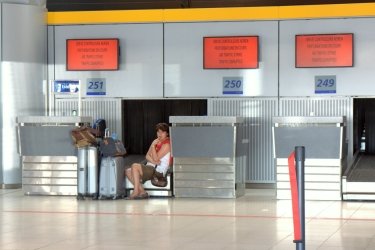 Фото 3 — Закрытое небо: что происходило в европейских аэропортах во время забастовки французских авиадиспетчеров (фото)