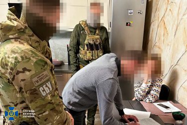 Фото 5 — СБУ разоблачило в Минобороны схему хищения денег на ремонте казарм, так и оставшихся непригодными