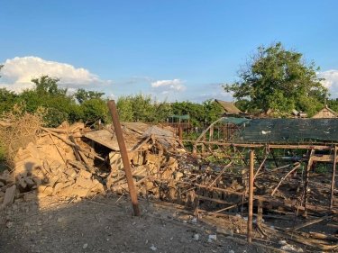 Фото 7 — В Никополе из-за обстрела погиб пожилой мужчина (ФОТО)
