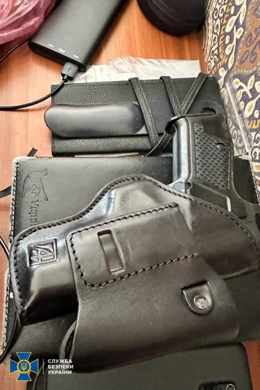 Фото 11 — СБУ викрила керівництво департаменту Нацполіції на "кришуванні" мережі борделів