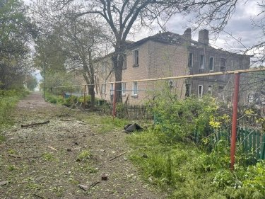 Фото 2 — Россияне обстреляли Торецк: пострадали несколько человек