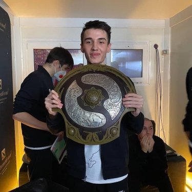 Фото 7 — Крупнейший киберспортивный турнир в истории выиграла команда с украинцами. Приз — $18 млн