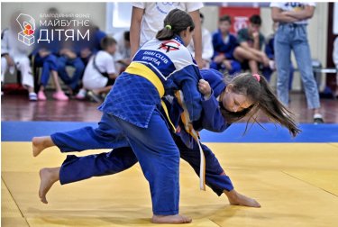 Фото 2 — НОК України та Фонд "Майбутнє – дітям" організували спортивні змагання у Греції для дітей із постраждалих регіонів України