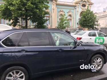 Фото 18 — Авакова в отставку: в центре Киева требуют увольнения главы МВД (ФОТО, ВИДЕО, ОБНОВЛЯЕТСЯ)