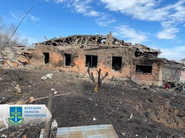 Фото 8 — Число погибших в результате обстрела Константиновки выросло вдвое (ФОТО)