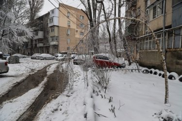 Фото 57 — На юге Украины из-за снега закрыли дороги, фуры не пускают даже в Киев (ФОТО, ВИДЕО)