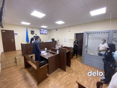 Фото 4 — Суд не поверил НАБУ и отпустил вице-мэра Николаева, задержанного детективами на границе