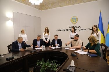 Фото 2 — Масштабний проєкт: на Львівщині збудують сухий порт та елеватор