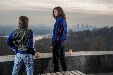 Фото 9 — КСО: Олимпийки Puma с украинскими принтами помогут Центру крови