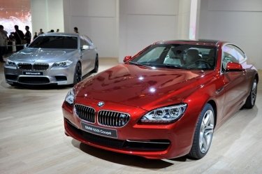 Фото 34 — Шанхайский автосалон: будущее за "зелеными" электрокарами