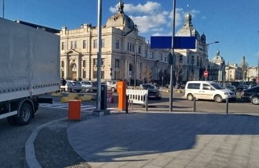 Паркінг у Львові