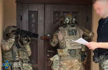 СБУ ликвидировала новые схемы уклонения от призыва в трех областях Украины: среди задержанных – чиновник ВВК
