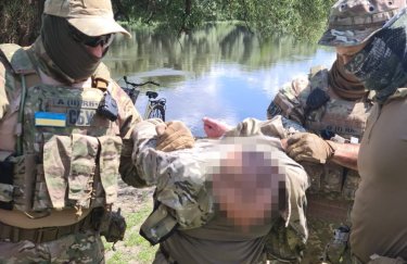 В Україні затримали двох ворожих агентів, які шукали "слабкі місця" в ЗСУ
