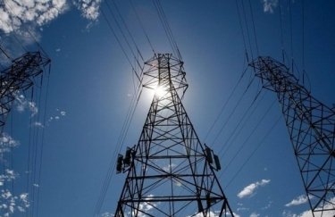 Цена электроэнергии для небытовых потребителей снизится с августа — глава НКРЭКУ
