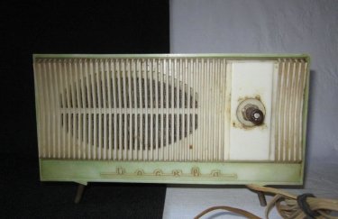 В Кабмине хотят отменить установку радиоточек в квартирах