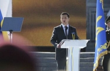 Зеленский предоставил государственные награды 24 иностранцам