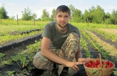 Микола Стецьків на своїй фермі