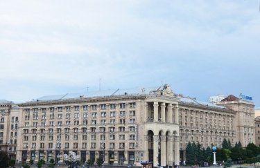 Главпочтамт вознамерились продать в частные руки за миллиард гривен. Фото: Wikipedia Главпочтамт вознамерились продать в частные руки за миллиард гривен. Фото: Wikipedia