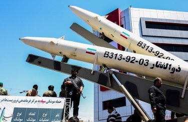 Іранська влада підтверджує домовленість поставити РФ ракети "земля-земля" та нові ударні дрони - ЗМІ