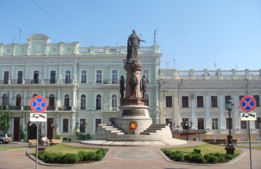 71% українців підтримують знесення пам'ятників, пов'язаних із Росією, — опитування