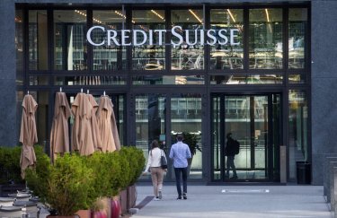 Швейцарський банк Credit Suisse заморозив третину зареєстрованих російських активів в країні — ЗМІ