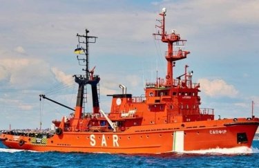 ВМФ России захватил три украинских судна