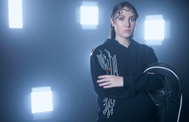 LEO и Mastercard запустили капсульную коллекцию одежды для геймеров от Катерины Квит