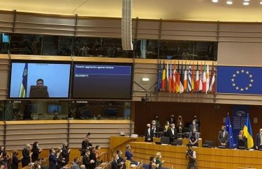 Зеленский выступил в Европарламенте и призвал принять Украину в Евросоюз