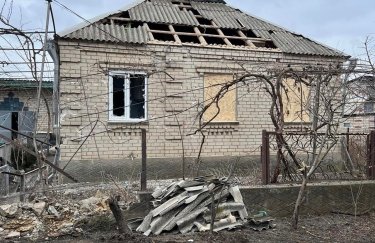 Через російські обстріли у Чорнобаївці пошкоджені електролінії та газопровід (ФОТО)