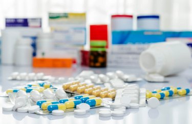 Рада заборонила в Україні обіг ліків, вироблених у РФ та Білорусі