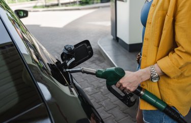 Ціни на бензин продовжують зростати: експерти спрогнозували вартість палива на найближчий час