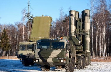 Россия продолжает перемещать вооружение в оккупированный Крым