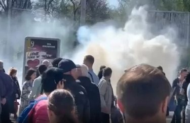 В Херсоне оккупанты слезоточивым газом и светошумовыми шашками разогнали проукраинский митинг
