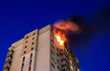 Над Киевом уничтожили более 20 дронов: из-за обломков возник пожар в многоэтажке, погиб человек (ФОТО)