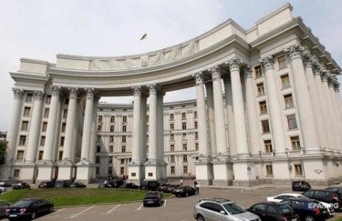 МИД потребовал от России освободить всех украинских политзаключенных